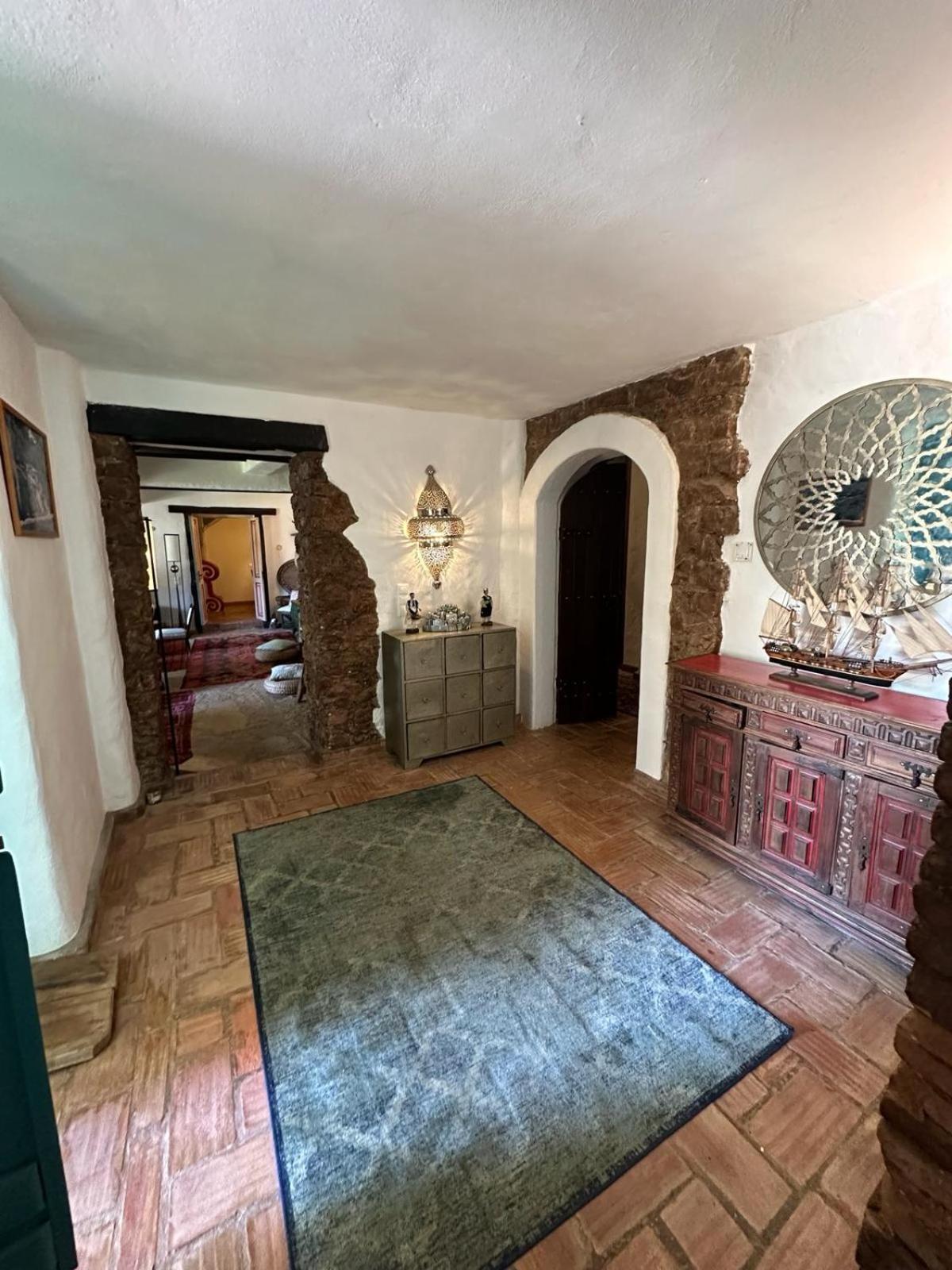 ホテル Nuriah Boutique House ボリケイメ エクステリア 写真