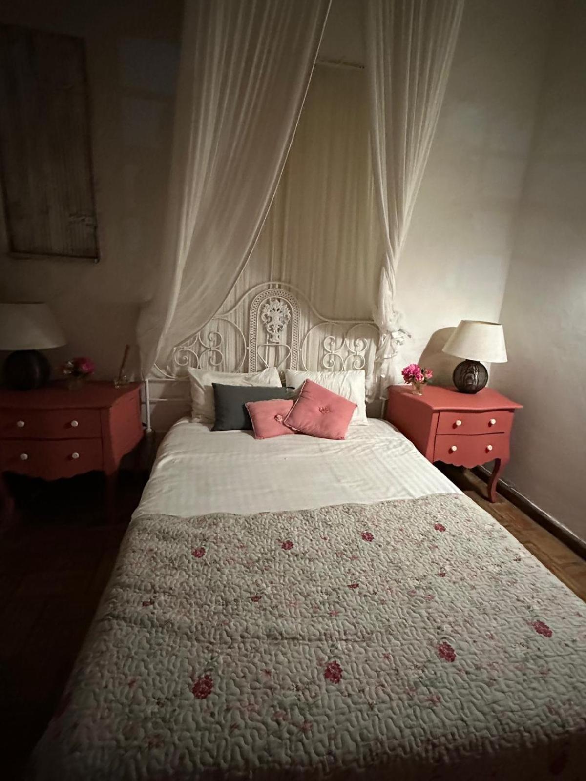 ホテル Nuriah Boutique House ボリケイメ エクステリア 写真