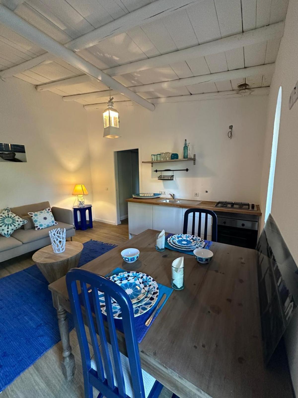ホテル Nuriah Boutique House ボリケイメ エクステリア 写真